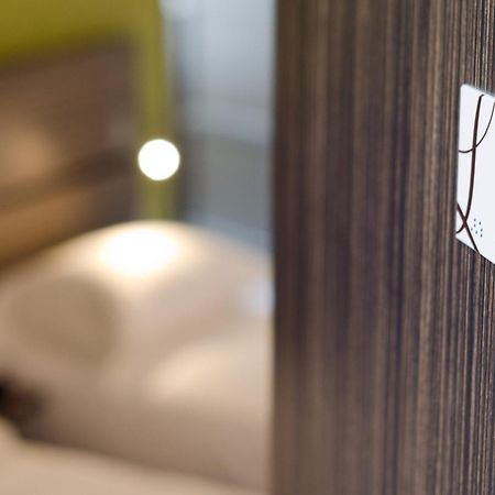 Logis Hotel Le Vert Galant La Flèche Εξωτερικό φωτογραφία